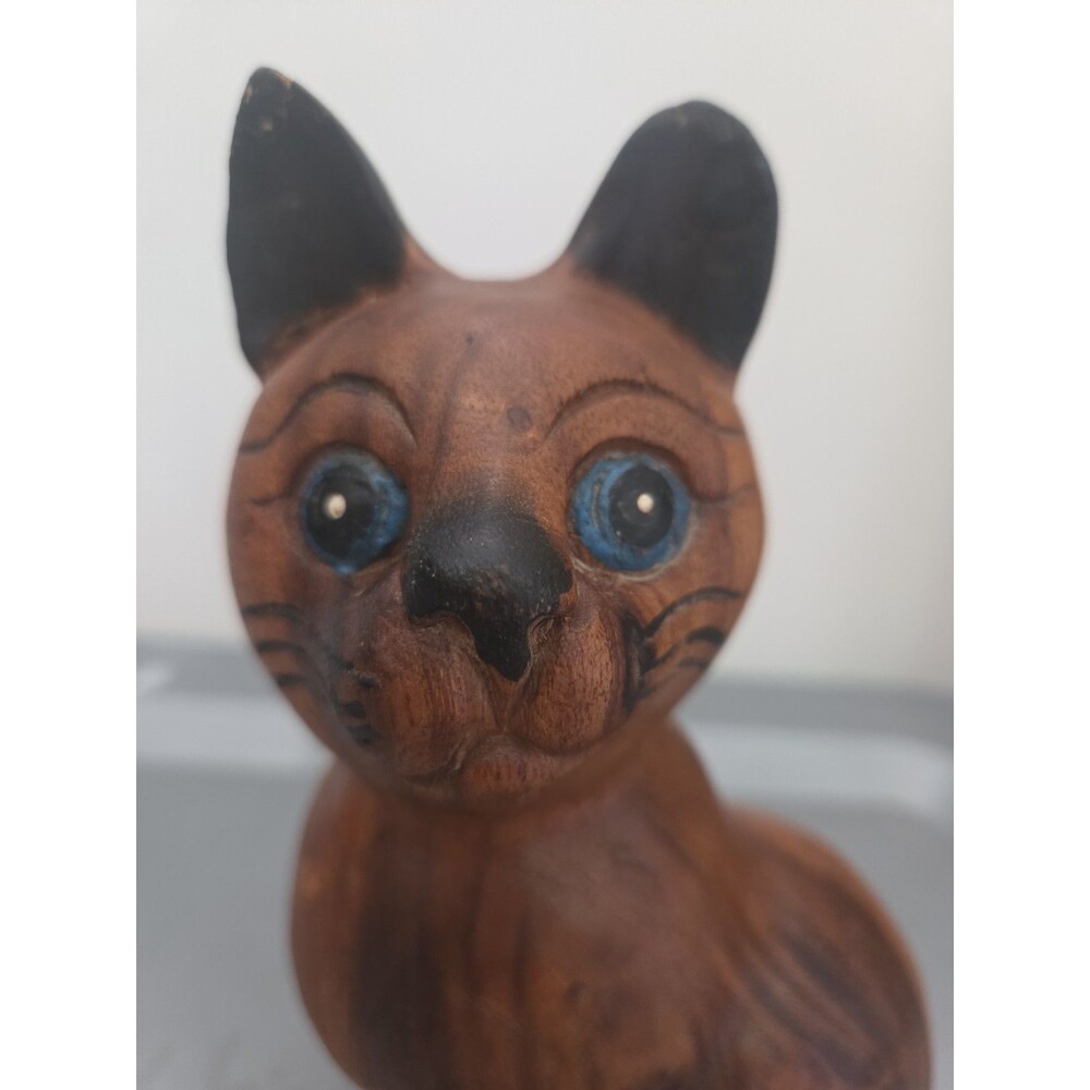 Vintage Wood Hand Carved Painted Sitting CAT Figurine Folk Art 8 Inch - Picture 5 of 7